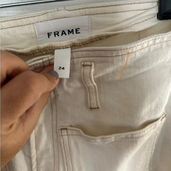 FRAME Le Bardot Flared Jeans in ecru - Picture 4 of 4